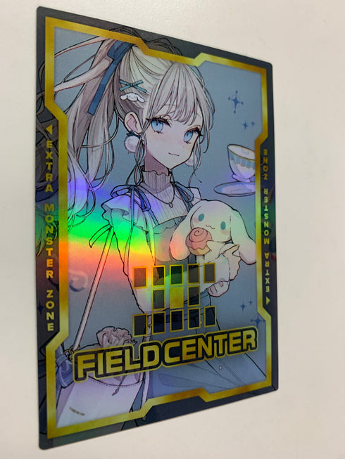 Cinnamon Roll Girl | Super Rare | Field Center